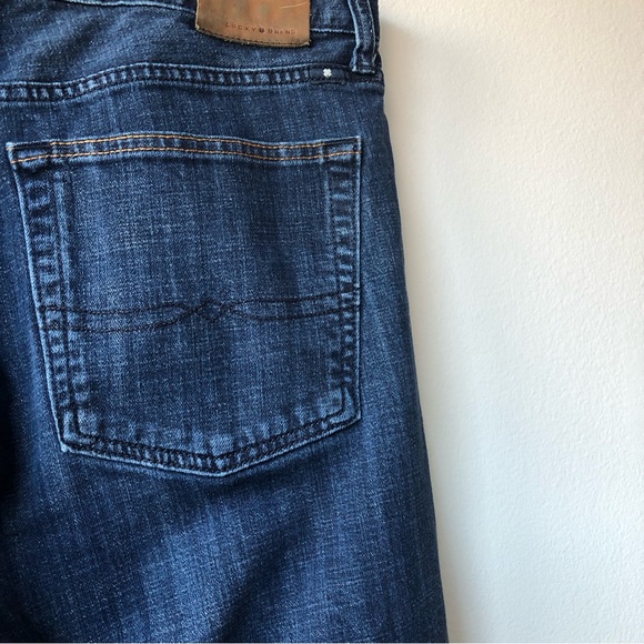 LUCKY BRAND 121 Heritage Slim Button Up Straight Leg Men’s Jeans. Size Waist 36. - Picture 7 of 12